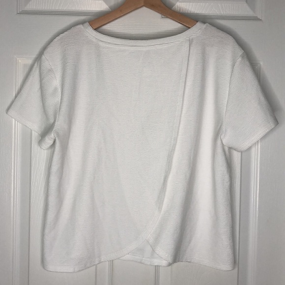 Loft white t-shirt with open back-L - Picture 3 of 5